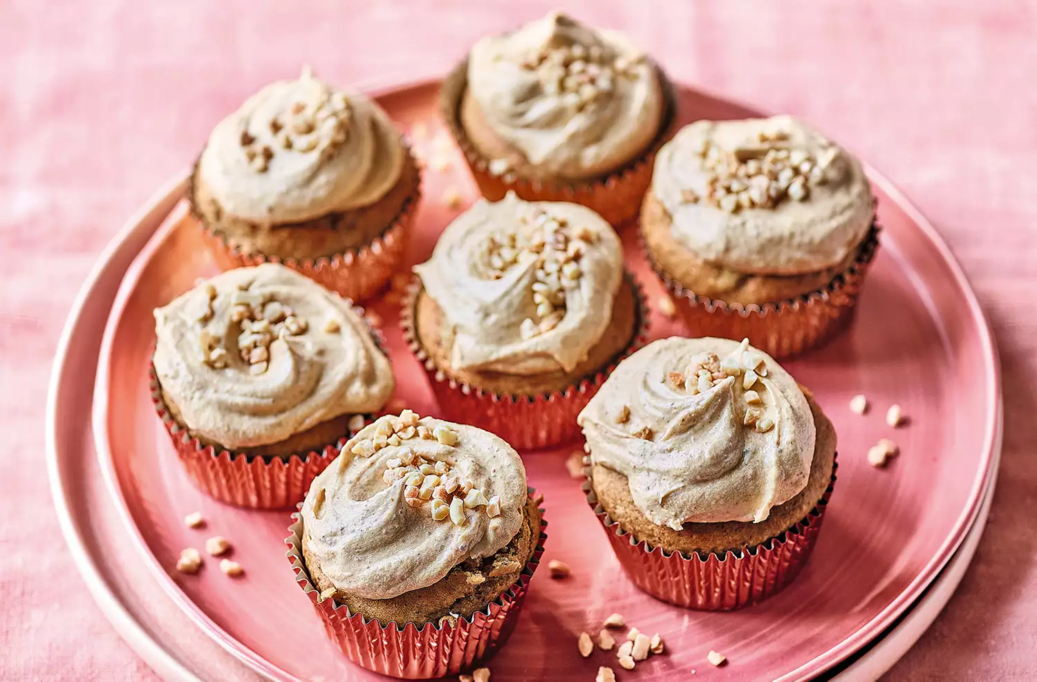 Vegan banana almond cupcakes