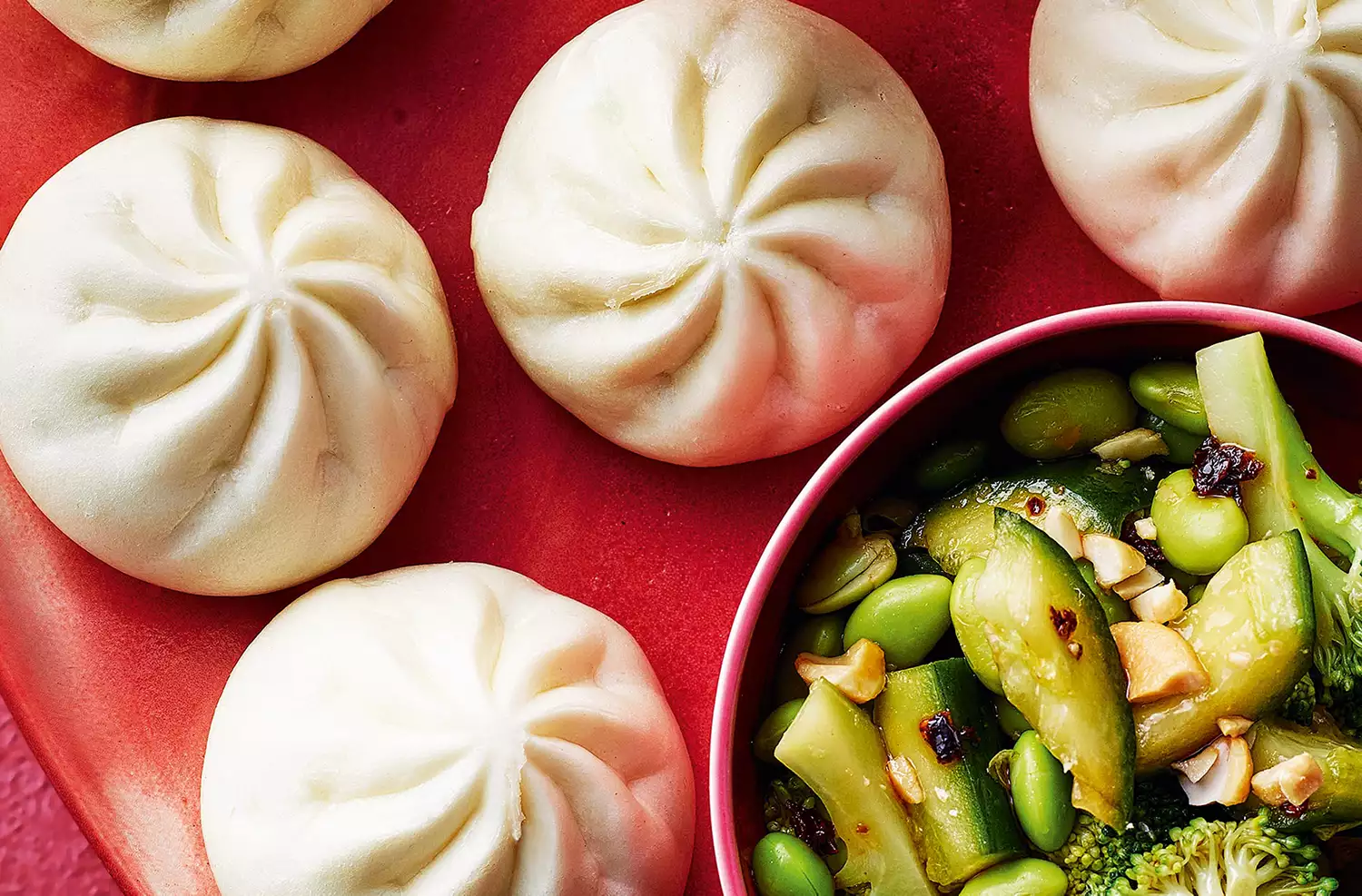 Bao buns with smashed cucumber