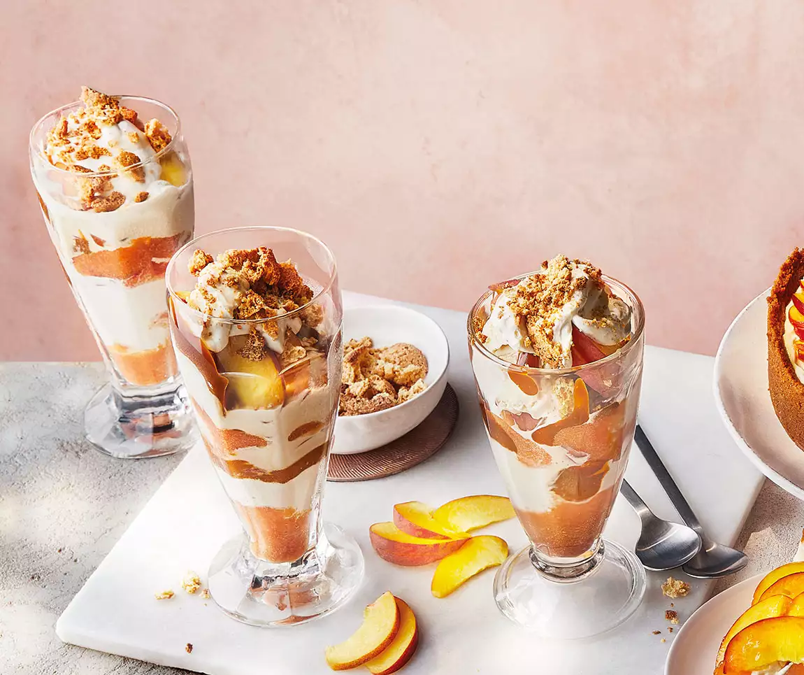 Peach & bourbon caramel sundaes