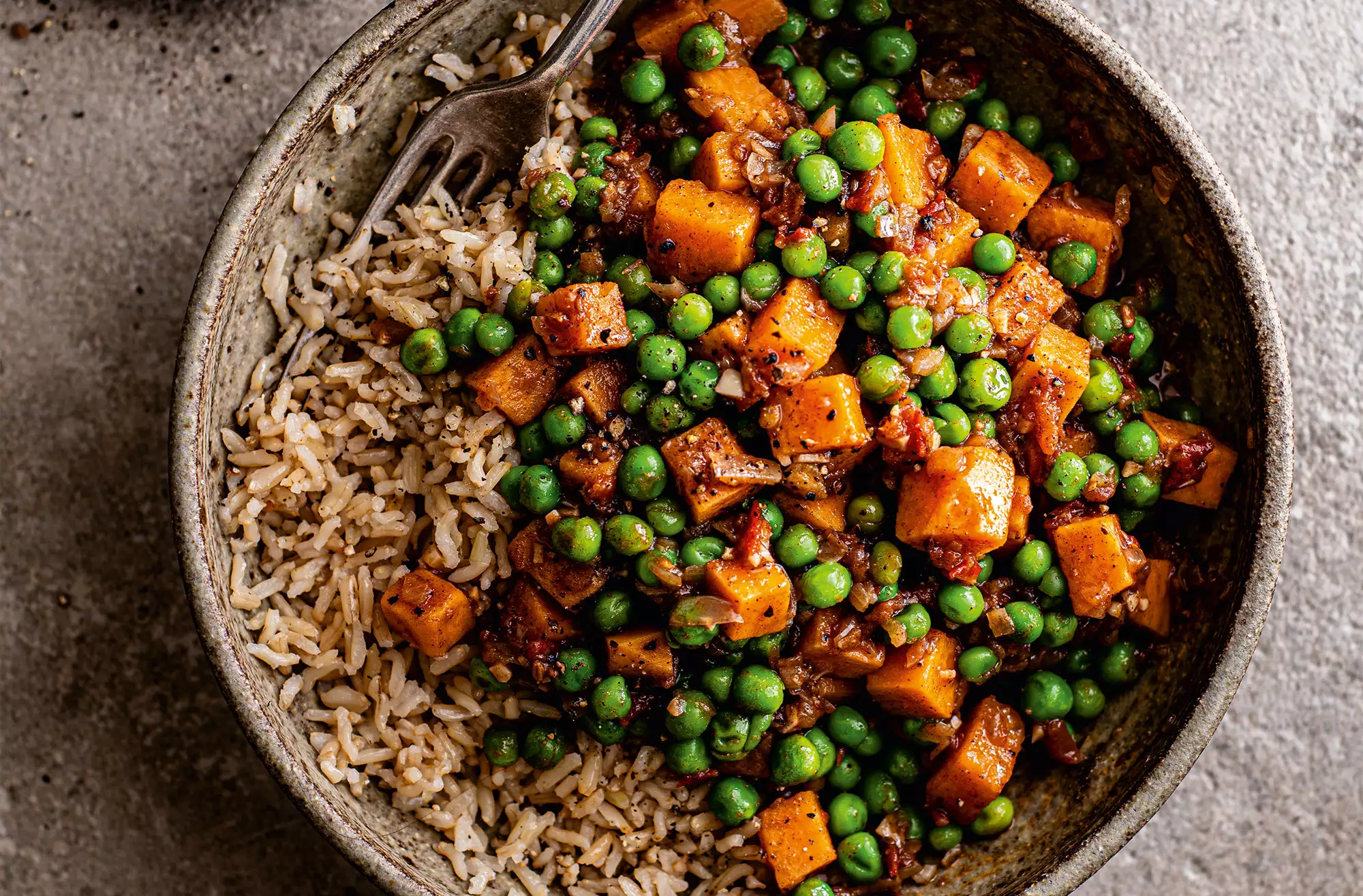 Sweet potato & pea curry