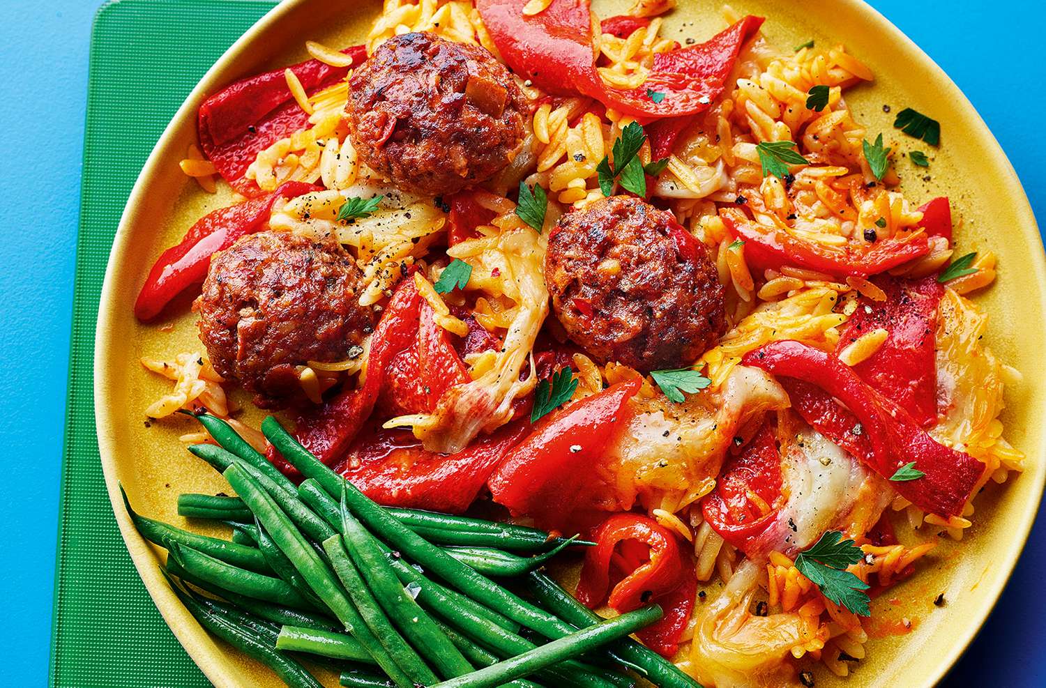 Meatball, pepper & orzo bake